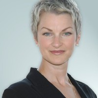 janet eastman headshot